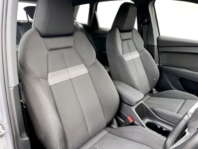 Used Audi Q4 e-tron 2021 for sale - 76157811: Photo 6