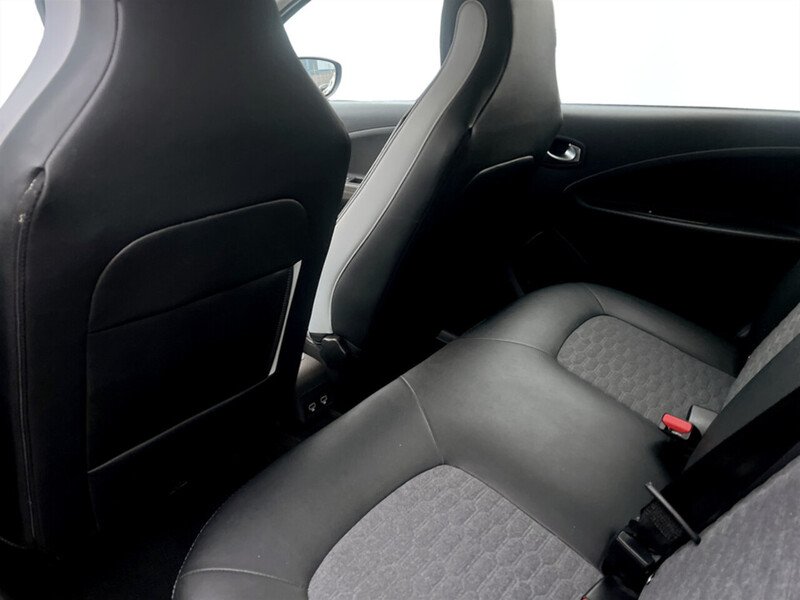 Used Renault Zoe 2021 for sale - 76877321: Photo 40