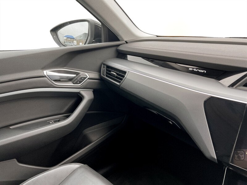 Used Audi e-tron 2021 for sale - 76934938: Photo 33