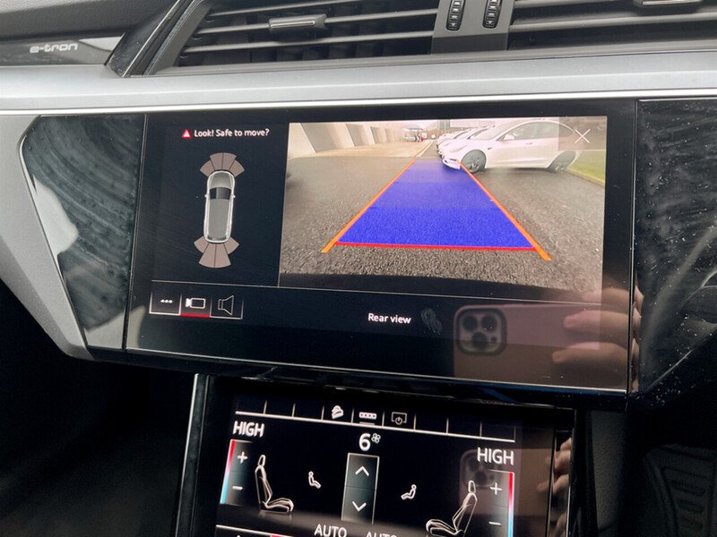 Used Audi e-tron 2021 for sale - 76934938: Photo 38