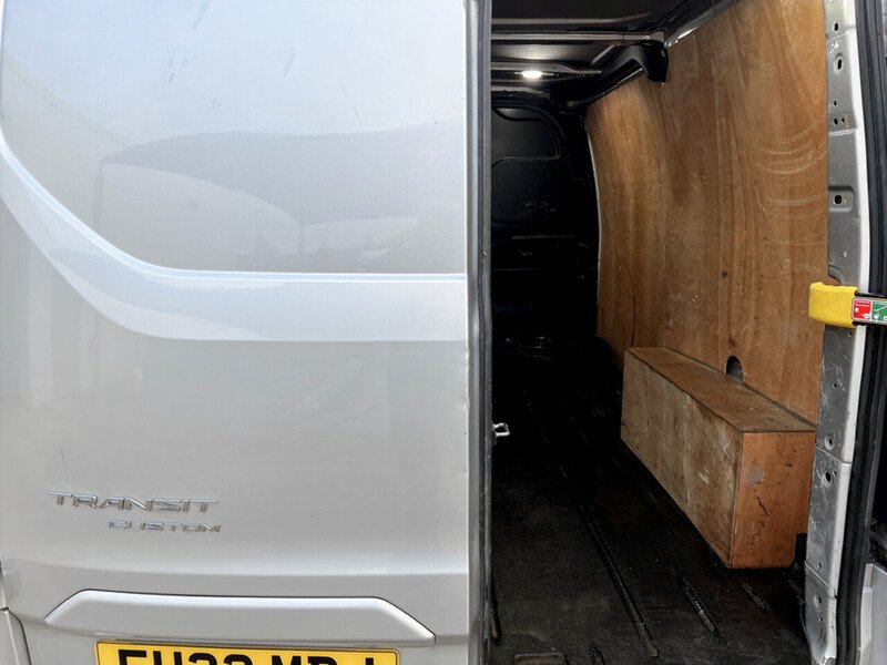 Used Ford Transit Custom 2022 for sale - 76707252: Photo 24