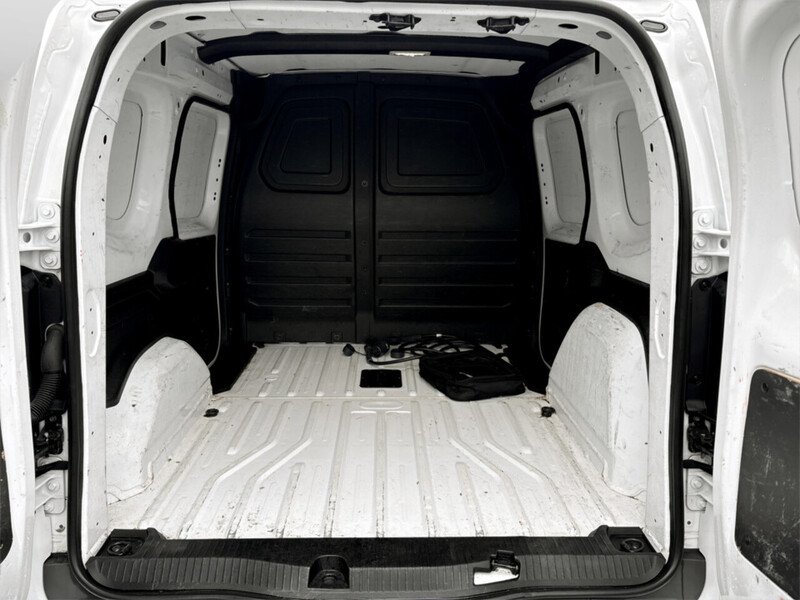 Used Nissan Other 2023 for sale - 77501063: Photo 28