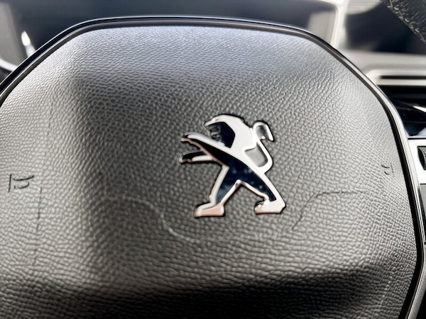 Used Peugeot 208 2023 for sale - 76176930: Photo 32