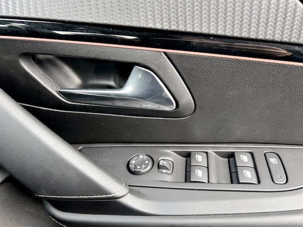 Used Peugeot 208 2023 for sale - 76176930: Photo 42