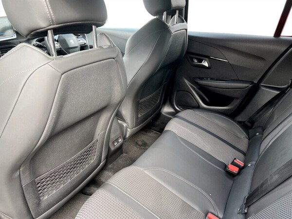 Used Peugeot 208 2023 for sale - 76176930: Photo 44