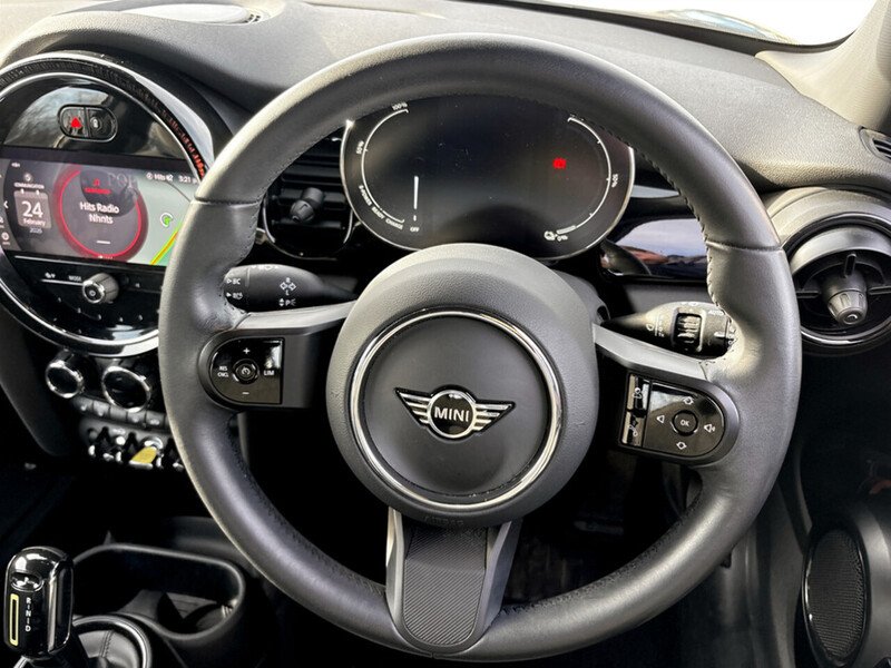 Used MINI Electric Hatch 2023 for sale - 77649690: Photo 31