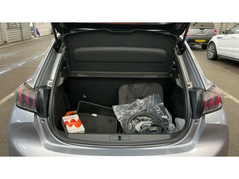 Used Peugeot 208 2021 for sale - 78025111: Photo 7