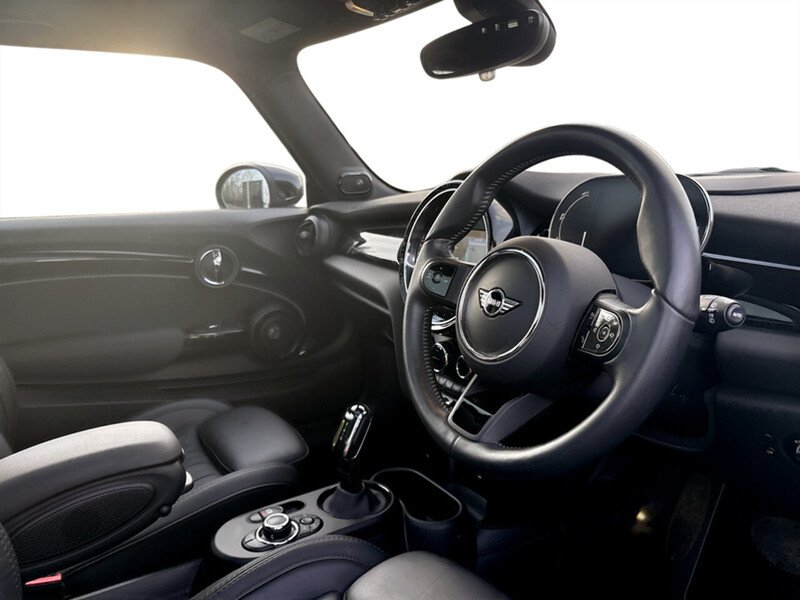 Used MINI Electric Hatch 2023 for sale - 77328773: Photo 31