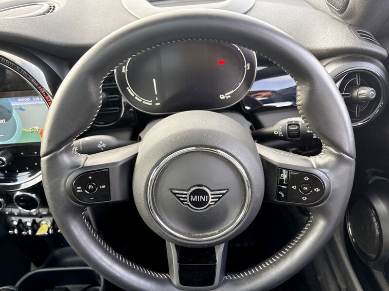 Used MINI Electric Hatch 2023 for sale - 77328773: Photo 32