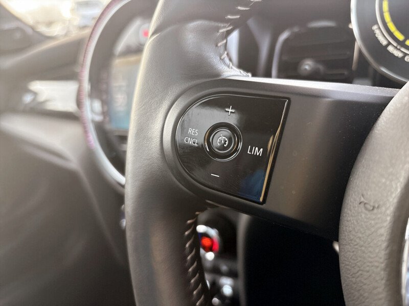 Used MINI Electric Hatch 2023 for sale - 77328773: Photo 33