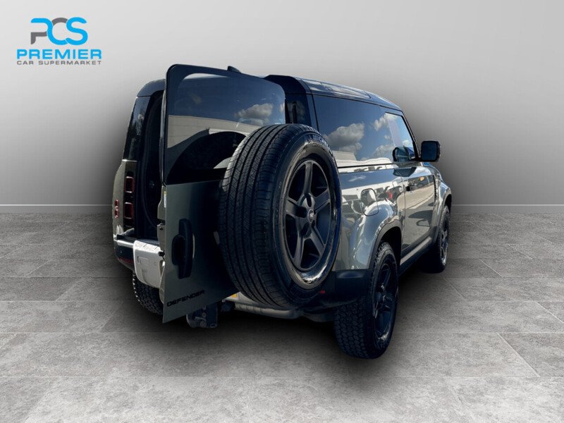 Used Land Rover Defender 90 2021 for sale - 78091925: Photo 30