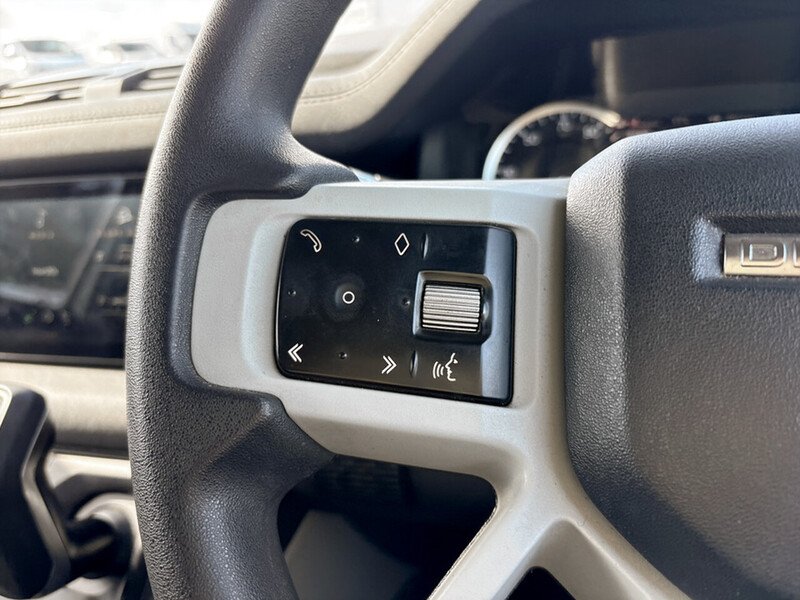 Used Land Rover Defender 90 2021 for sale - 78091925: Photo 37