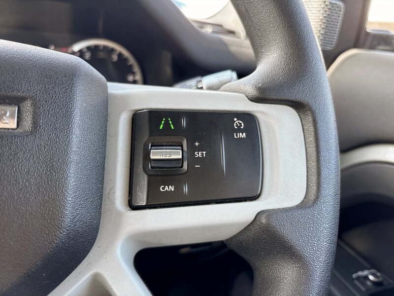 Used Land Rover Defender 90 2021 for sale - 78091925: Photo 39