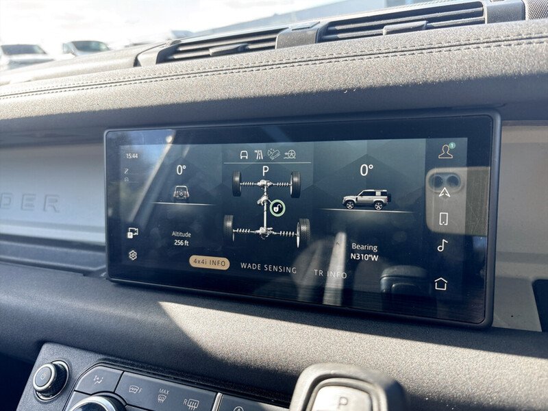 Used Land Rover Defender 90 2021 for sale - 78091925: Photo 51