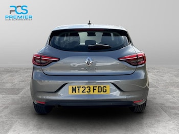 Used Renault Clio 2023 for sale - 78715002: Photo