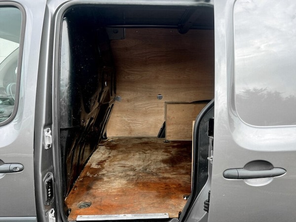 Used Renault Kangoo 2021 for sale - 76210988: Photo 17