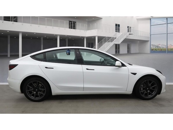 Used Tesla Model 3 2021 for sale - 76280500: Photo 3