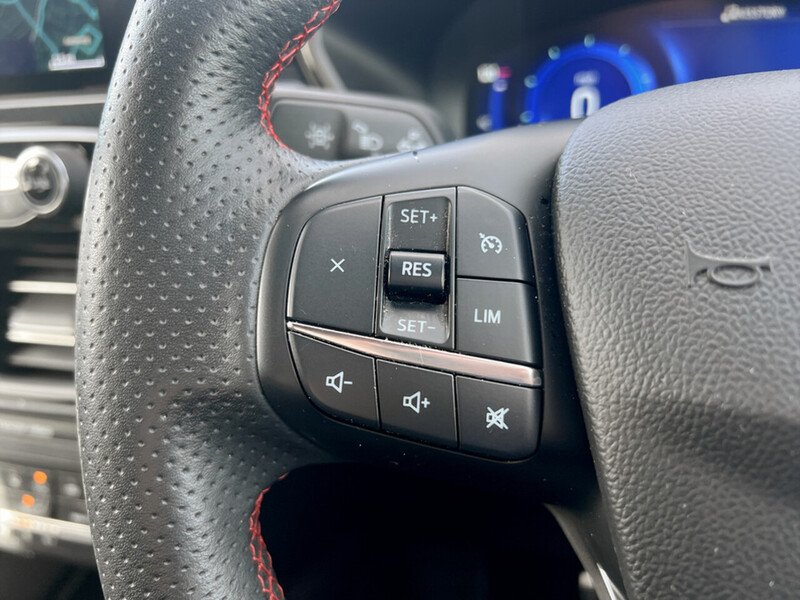 Used Ford Kuga 2021 for sale - 76476307: Photo 29