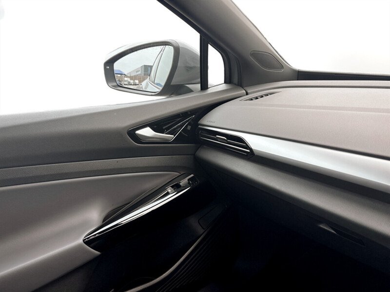 Used Volkswagen ID.4 2022 for sale - 78118518: Photo 35