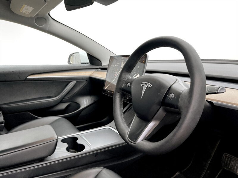 Used Tesla Model 3 2021 for sale - 76877322: Photo 28