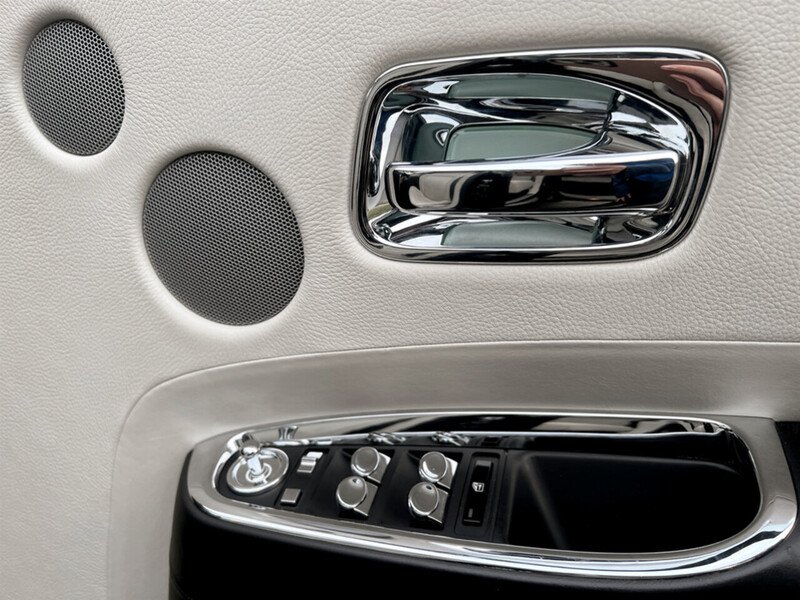 Used Rolls-Royce Ghost 2011 for sale - 76520844: Photo 64