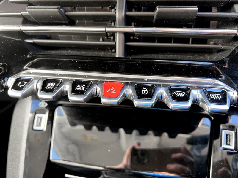 Used Peugeot 208 2021 for sale - 76637182: Photo 38