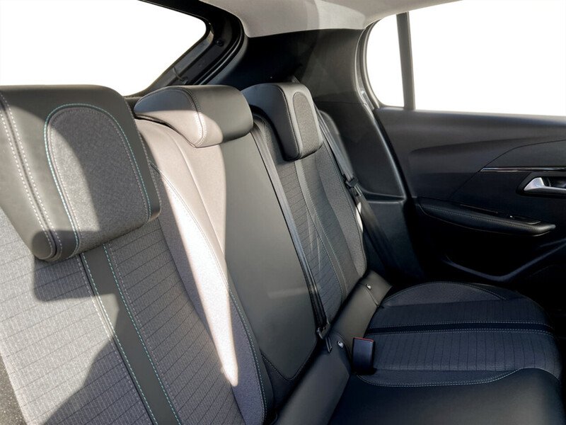 Used Peugeot 208 2021 for sale - 76637182: Photo 41