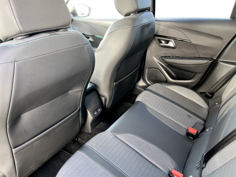 Used Peugeot 208 2021 for sale - 76637182: Photo 42