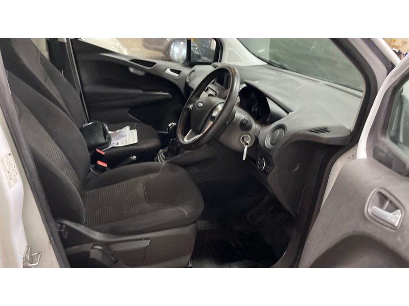 Used Ford Transit Courier 2020 for sale - 78122370: Photo 4