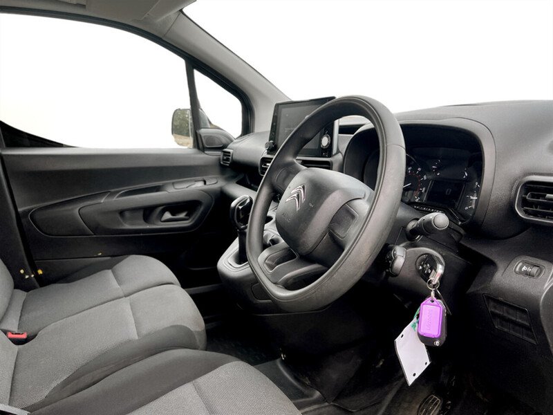 Vehicle 29
