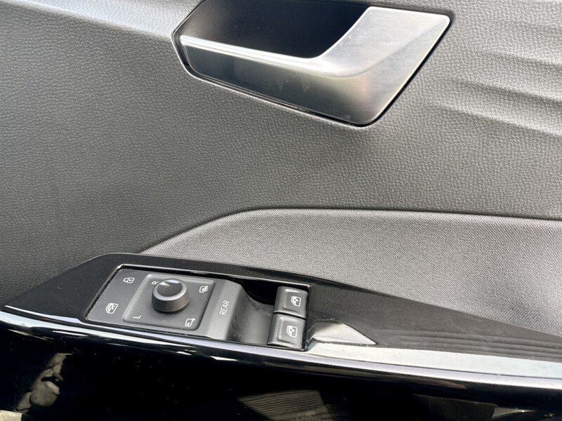 Used Volkswagen ID.3 2022 for sale - 77447055: Photo 39