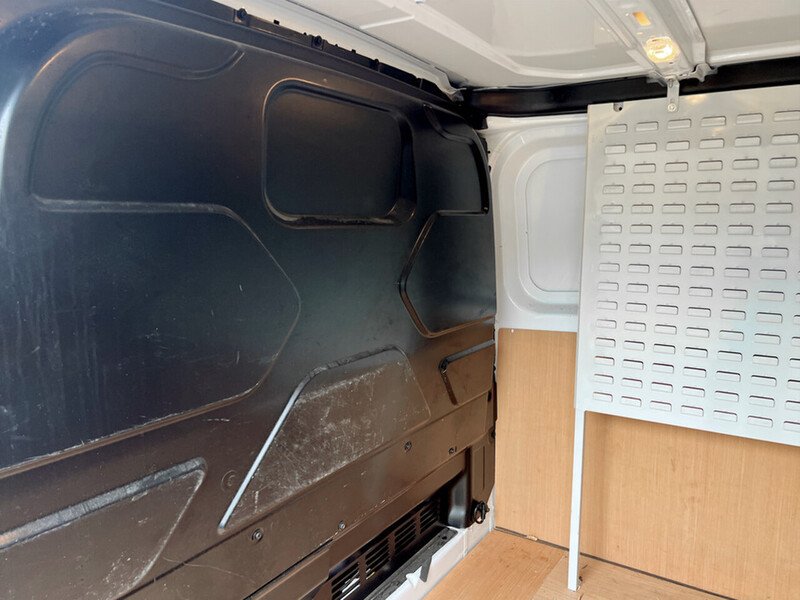 Used Ford Transit Custom 2020 for sale - 76262543: Photo 18