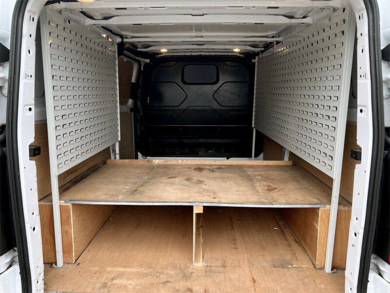 Used Ford Transit Custom 2020 for sale - 76262543: Photo 26