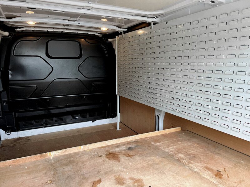 Used Ford Transit Custom 2020 for sale - 76262543: Photo 28