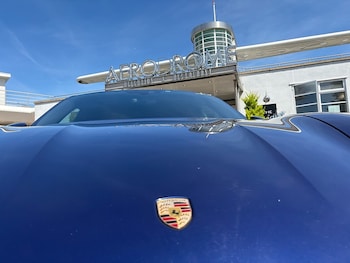 Used Porsche Taycan 2021 for sale - 79435029: Photo