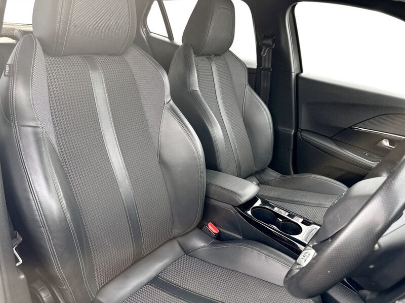 Used Peugeot 2008 2020 for sale - 77850891: Photo 9