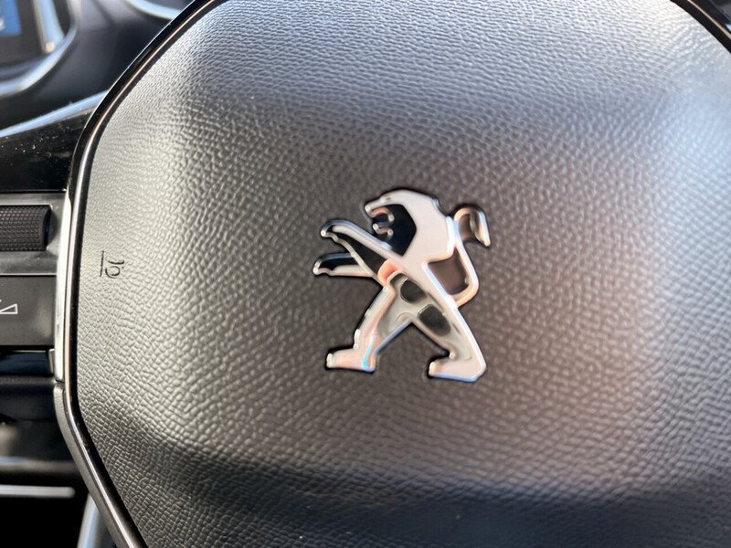 Used Peugeot 208 2023 for sale - 76598408: Photo 32