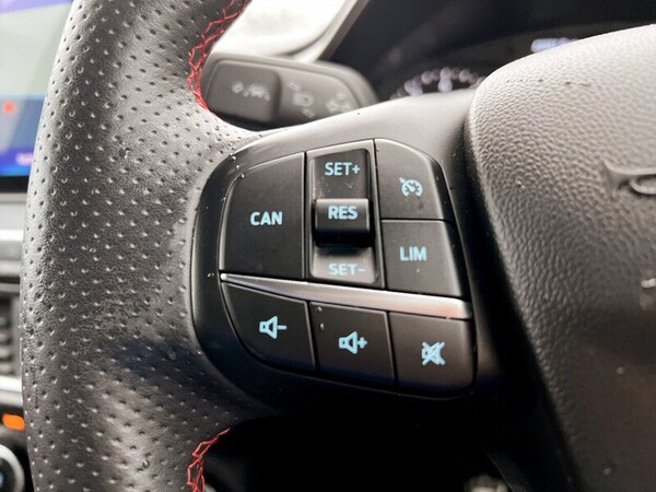 Used Ford Fiesta 2021 for sale - 76176932: Photo 31