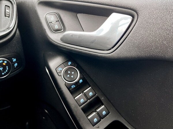 Used Ford Fiesta 2021 for sale - 76176932: Photo 42