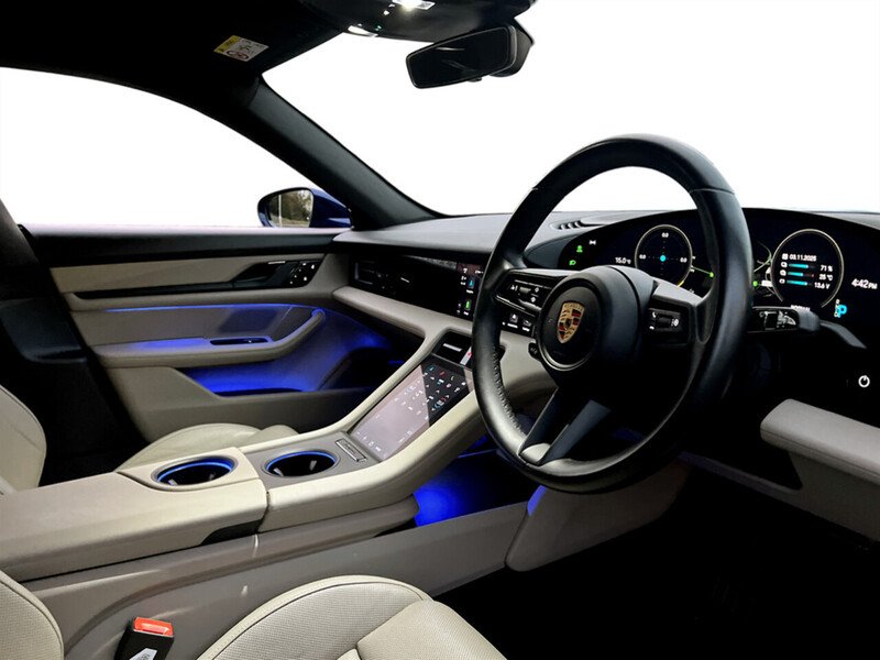 Used Porsche Taycan 2020 for sale - 76578153: Photo 29