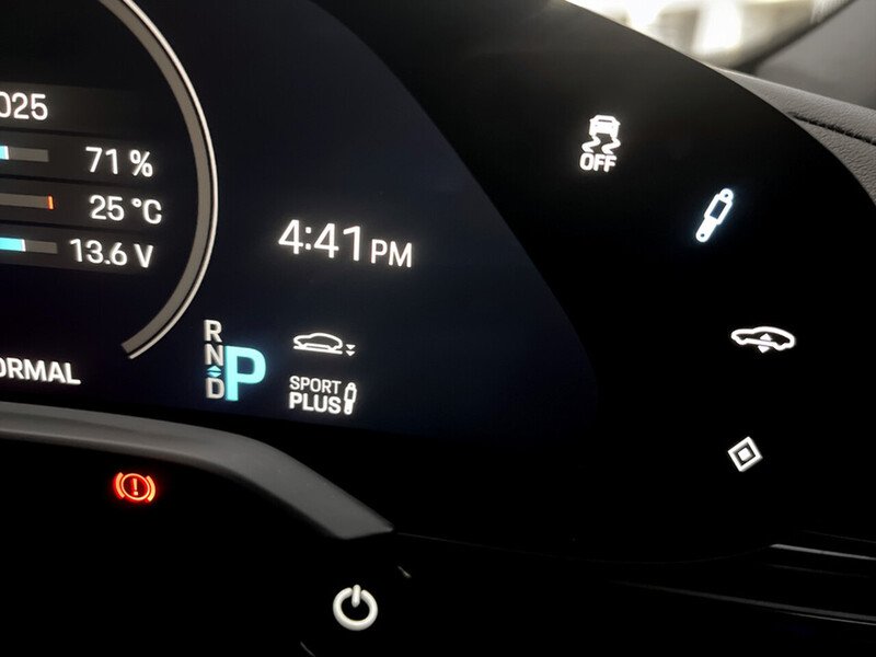 Used Porsche Taycan 2020 for sale - 76578153: Photo 36