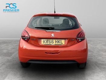 Used Peugeot 208 2016 for sale - 77720615: Photo