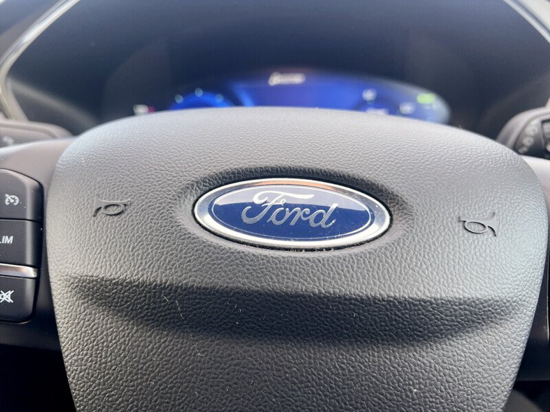 Used Ford Kuga 2021 for sale - 76526059: Photo 30