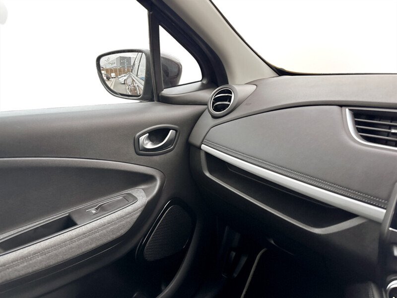 Used Renault Zoe 2022 for sale - 77313777: Photo 30