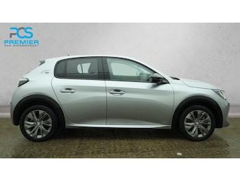 Used Peugeot 208 2023 for sale - 77803186: Photo