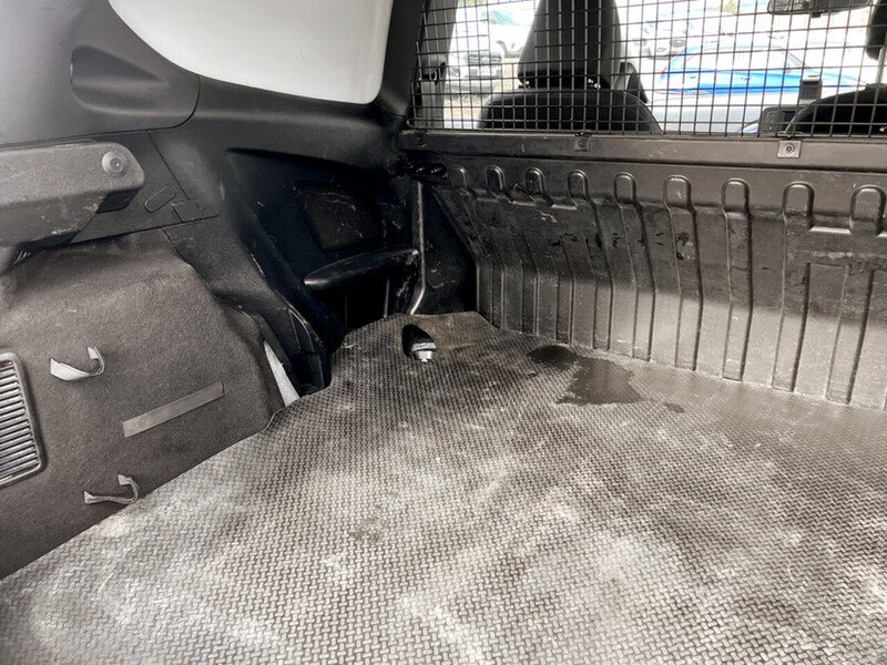 Used Ford Fiesta Van 2019 for sale - 76280430: Photo 21