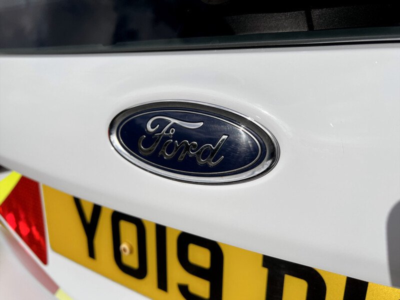 Used Ford Fiesta Van 2019 for sale - 76280430: Photo 26