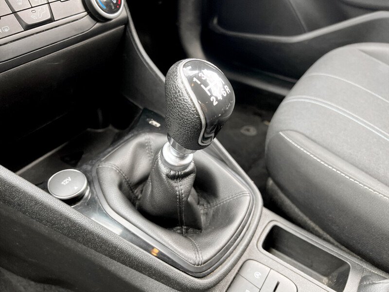 Used Ford Fiesta Van 2019 for sale - 76280430: Photo 38