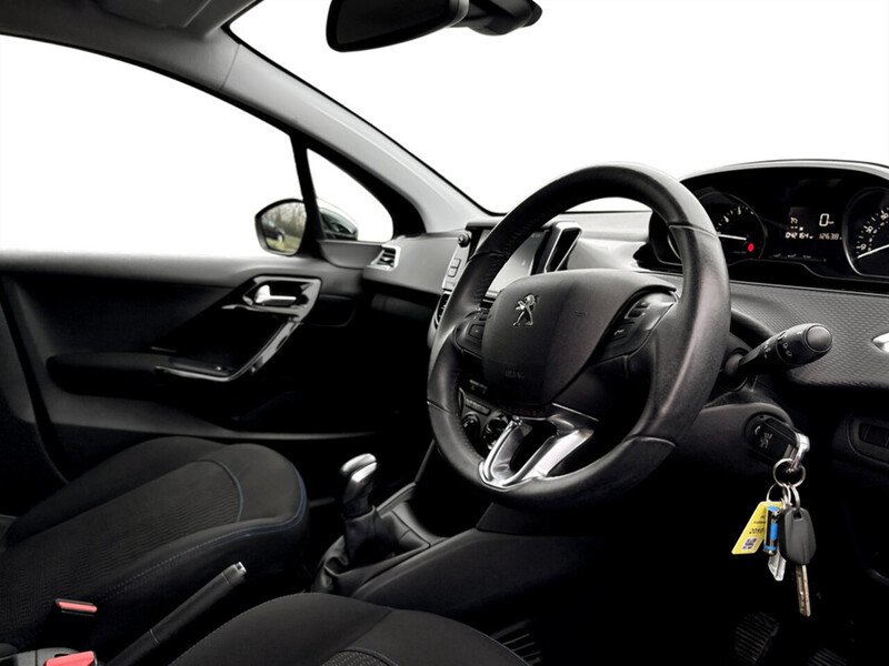 Used Peugeot 208 2019 for sale - 77398860: Photo 25