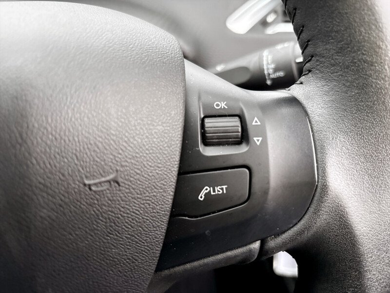 Used Peugeot 208 2019 for sale - 77398860: Photo 29